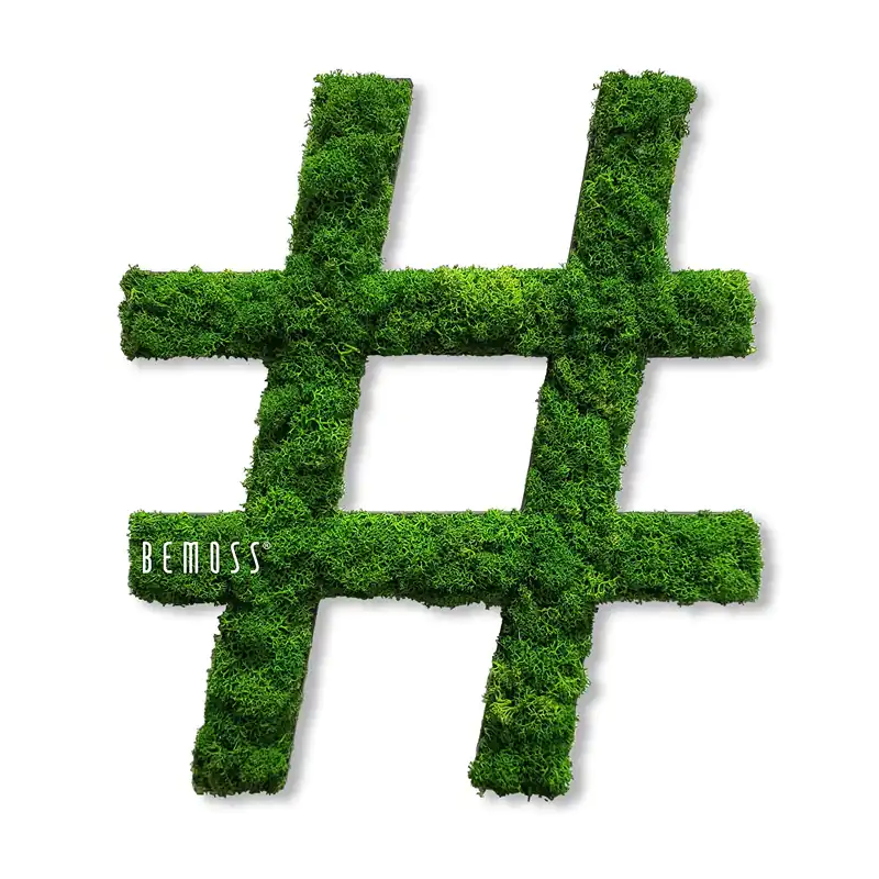 Znak z mechu Mřížka